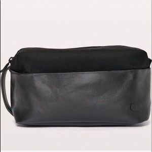 Lululemon Dual Dopp Kit Travel Kit; 6L, never used